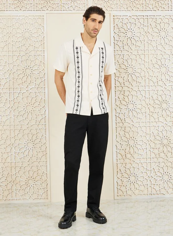 Styli Solid Mid Rise Slim Fit Jeans