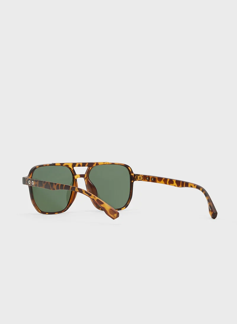 Seventy Five Polarized Lens Oversize Sunglasses