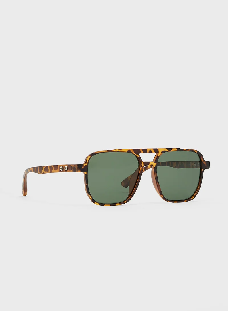 Seventy Five Polarized Lens Oversize Sunglasses