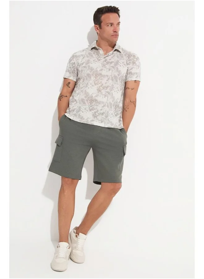 JUNE June Men Regular Fit Cargo Pocket Short Mint