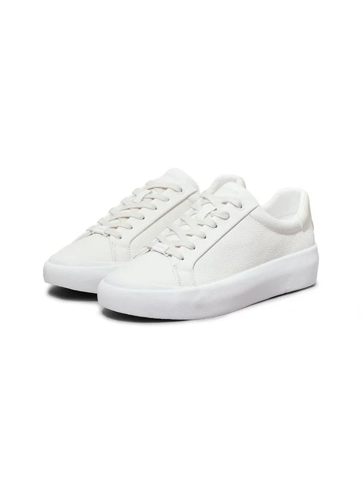 CALVIN KLEIN Lace Up Low Top Sneakers