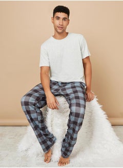 Solid T-Shirt and Checked Pyjama Set
