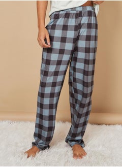 Solid T-Shirt and Checked Pyjama Set - pzsku/ZB0C2FF673A8354DB0FE7Z/45/1741263251/cce14005-1e02-4165-a8d9-9791bbdfe438