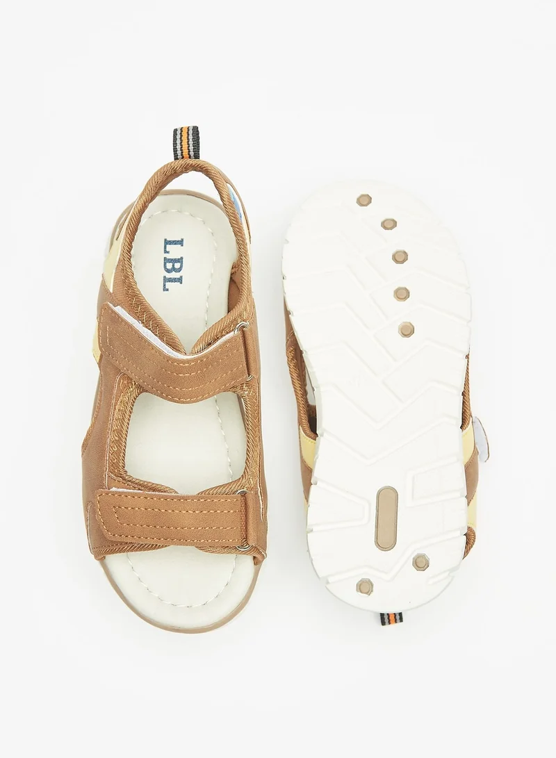 ال بي ال من شو اكسبرس Boys Textured Floaters with Hook and Loop Closure