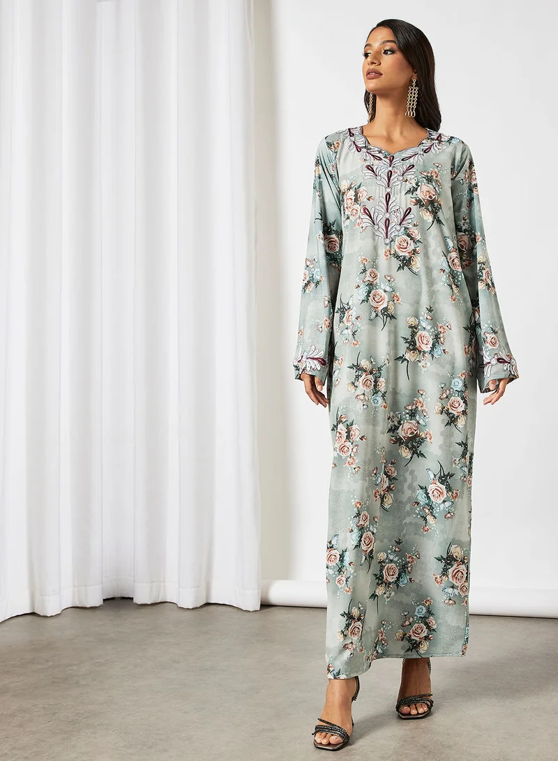 Hayat Jalabiya With Leafy Embroidery In Front And Wrist With Belt