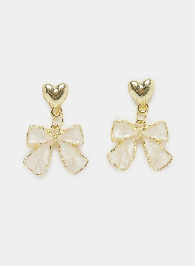 Styli Gold Heart and Bow Dangle Earrings