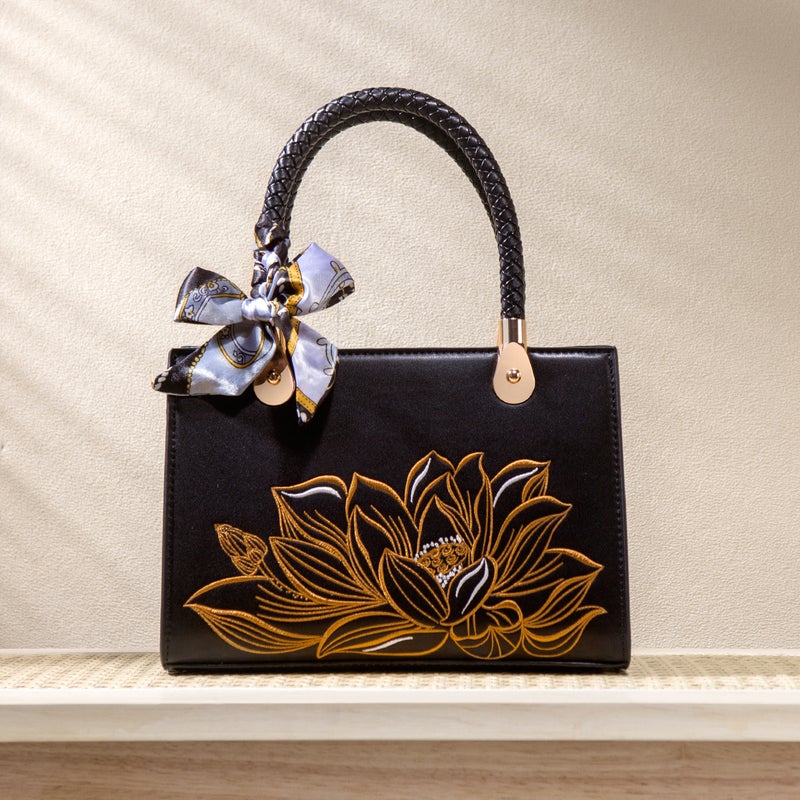 New Chinese Mother'S Day Mother'S Day Wedding Bag Bridal Bag High-End Sense Atmospheric Embroidered Middle-Aged Niche Women'S Bag - Image 3