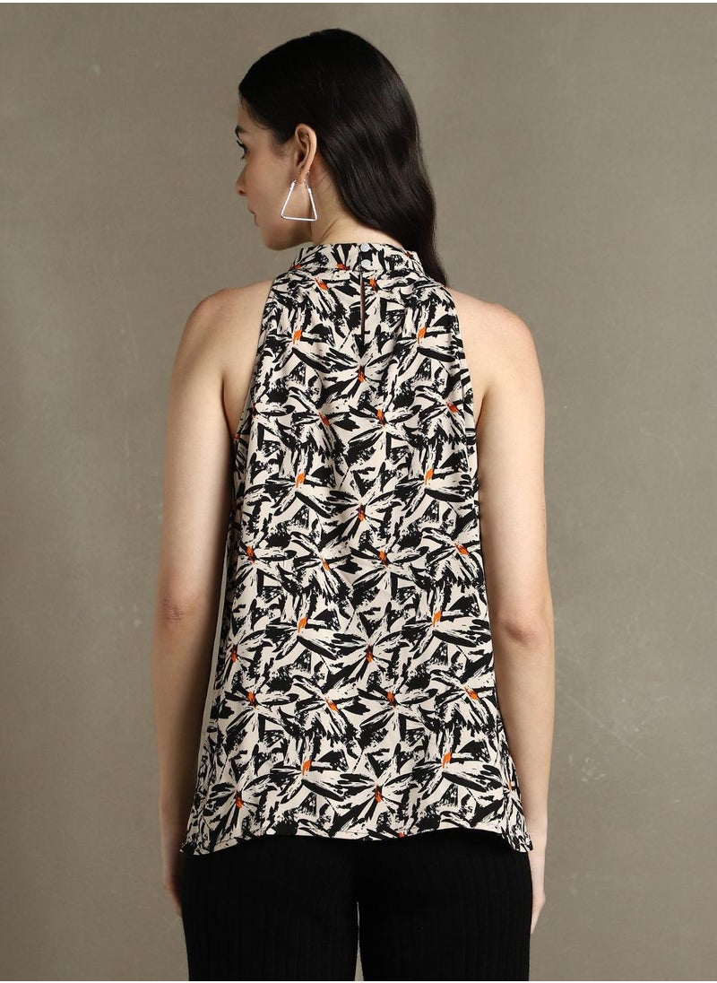 Dennis Lingo Women's Black Bubble Crepe Printed Regular Fit Tops  - Image 3