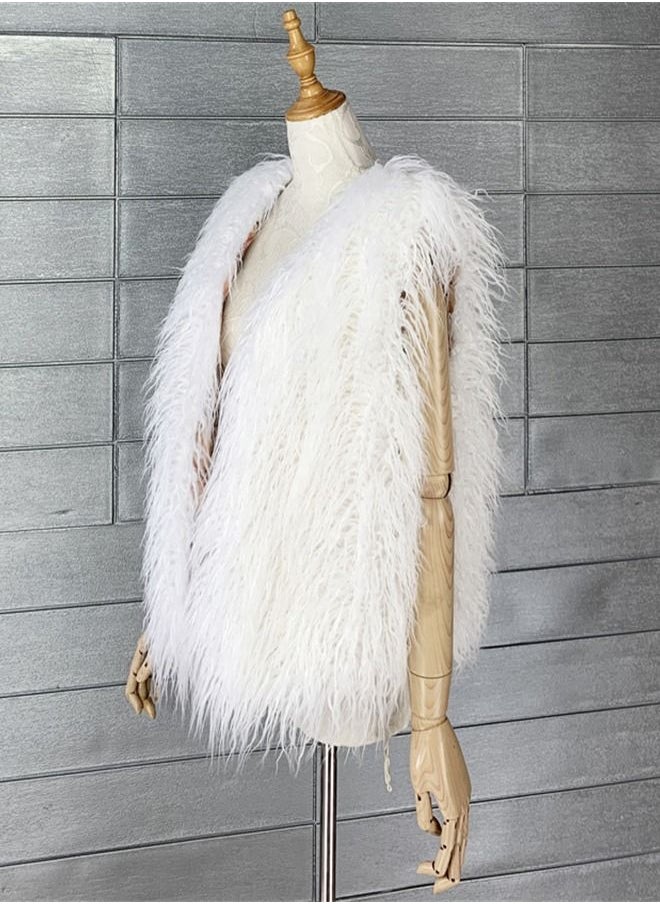Loquat Women's Warm Faux Fur Vest White  - Image 2