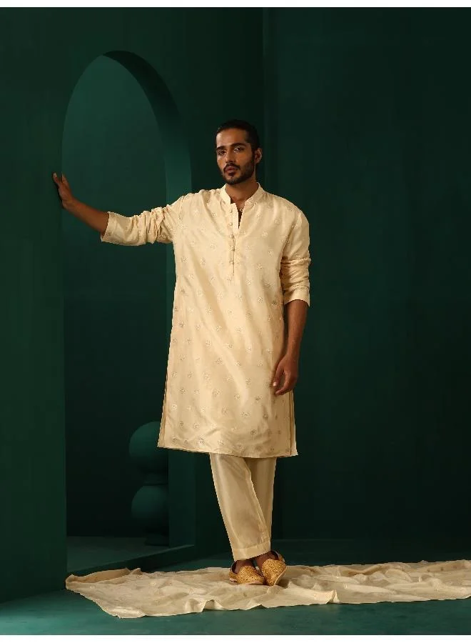 ترو برونز Men's Ivory Geometric Floral Viscose Silk Long Kurta