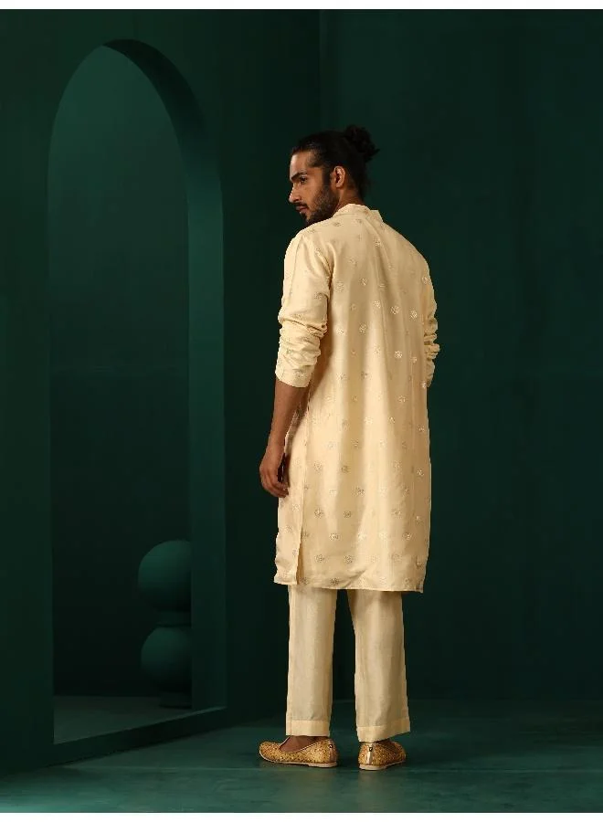 ترو برونز Men's Ivory Geometric Floral Viscose Silk Long Kurta