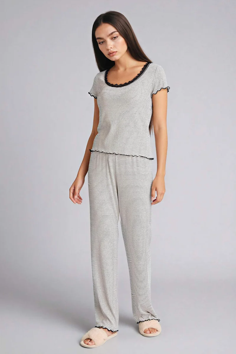 ديفاكتو Regular Fit Short Sleeve Ribbed 2 Piece Set