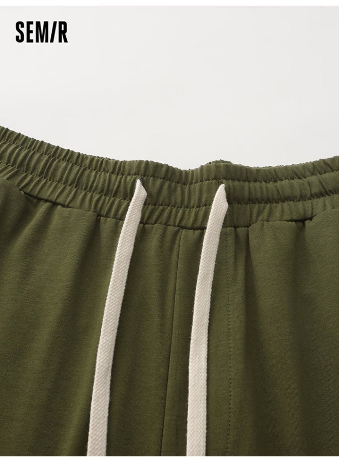 سيمير شورت بلون موحد للرجال - Image 3