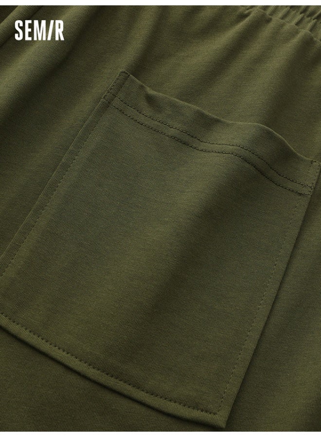 سيمير شورت بلون موحد للرجال - Image 4