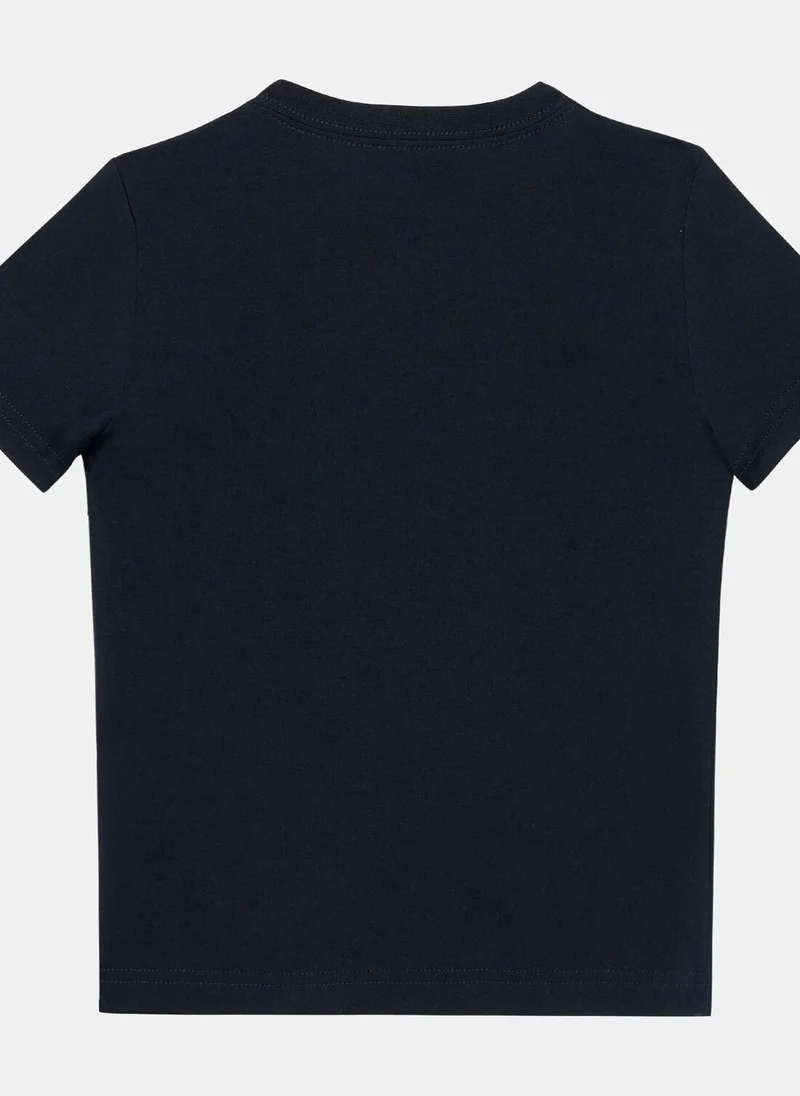 نايكي Kids' Club+ Badge T-Shirt (Babies and Younger Kids)