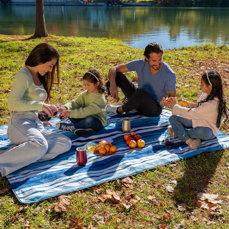 BRAWNTIDE Large Outdoor Waterproof Blanket - Extra Thick Fleece, Warm, Windproof, Sandproof, Quilted, 82" x 55", Ideal for Beaches, Picnics, Camping, Stadiums, Dogs, Car - Image 5