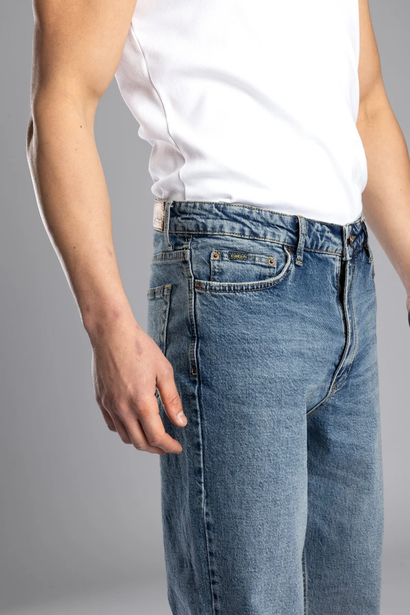 Catch Light Blue Relax Fit Jeans