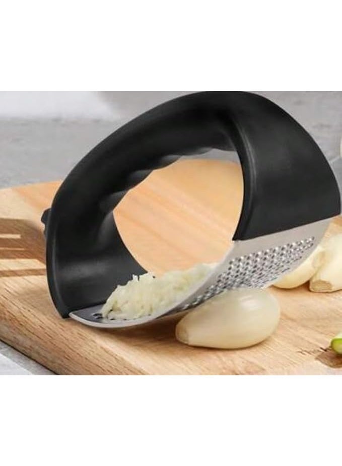 هراسة ثوم معدنية بيد بلاستيك مريحة – لتسهيل هرس الثوم بسرعة وسهولة - Image 1