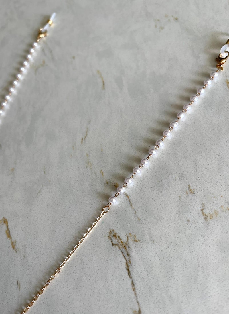 Anita's Many Pearls Sunglasses Chain  - Image 2
