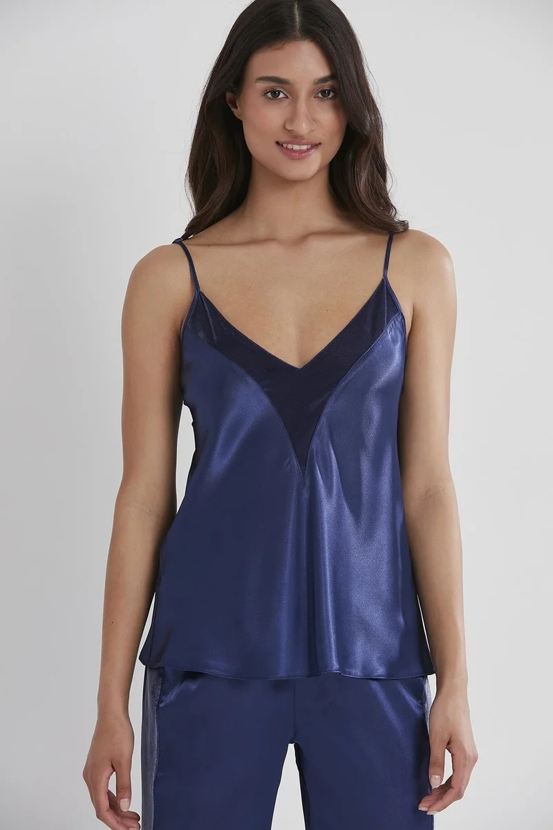 بيير كاردان Velvet Satin 3-Piece Pajamas Set - 2040