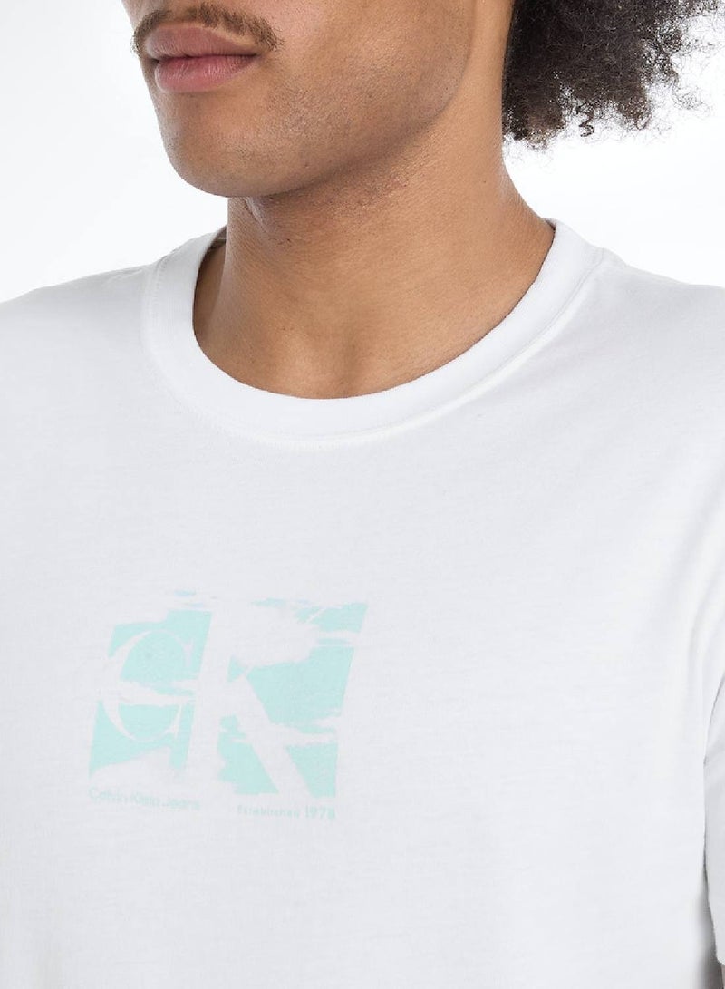 Calvin Klein Jeans Logo T-Shirt - Image 5
