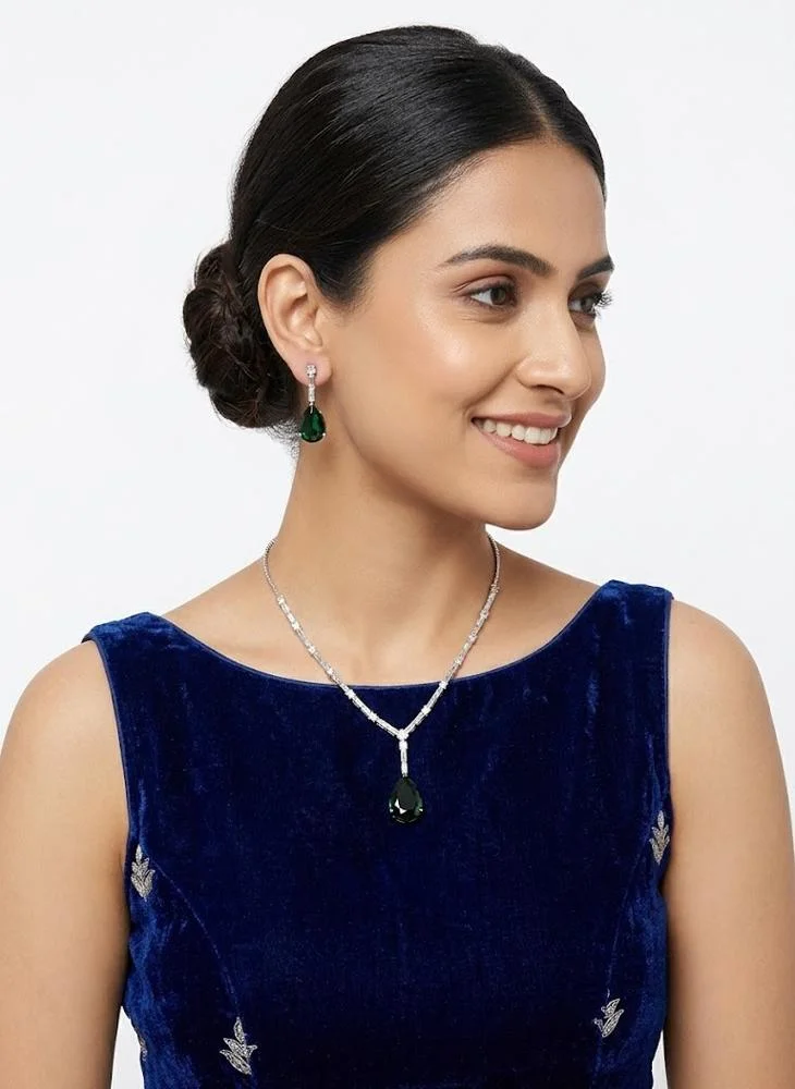 Viny Green Elegant American Diamond & Emerald Green Imitation Necklace Set for Women - Perfect for Parties, Weddings, & Festivals (Diwali, Eid) for Women | Best Price UAE
