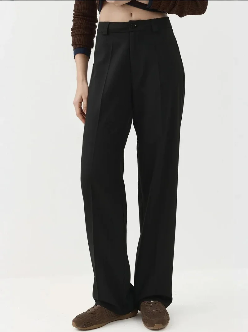 زوبعة بنطلون مستقيم بخصر عادي وإغلاق بأزرار