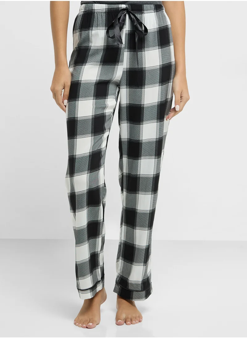 جينجر Cotton T-Shirt & Checkered Pyjama Set