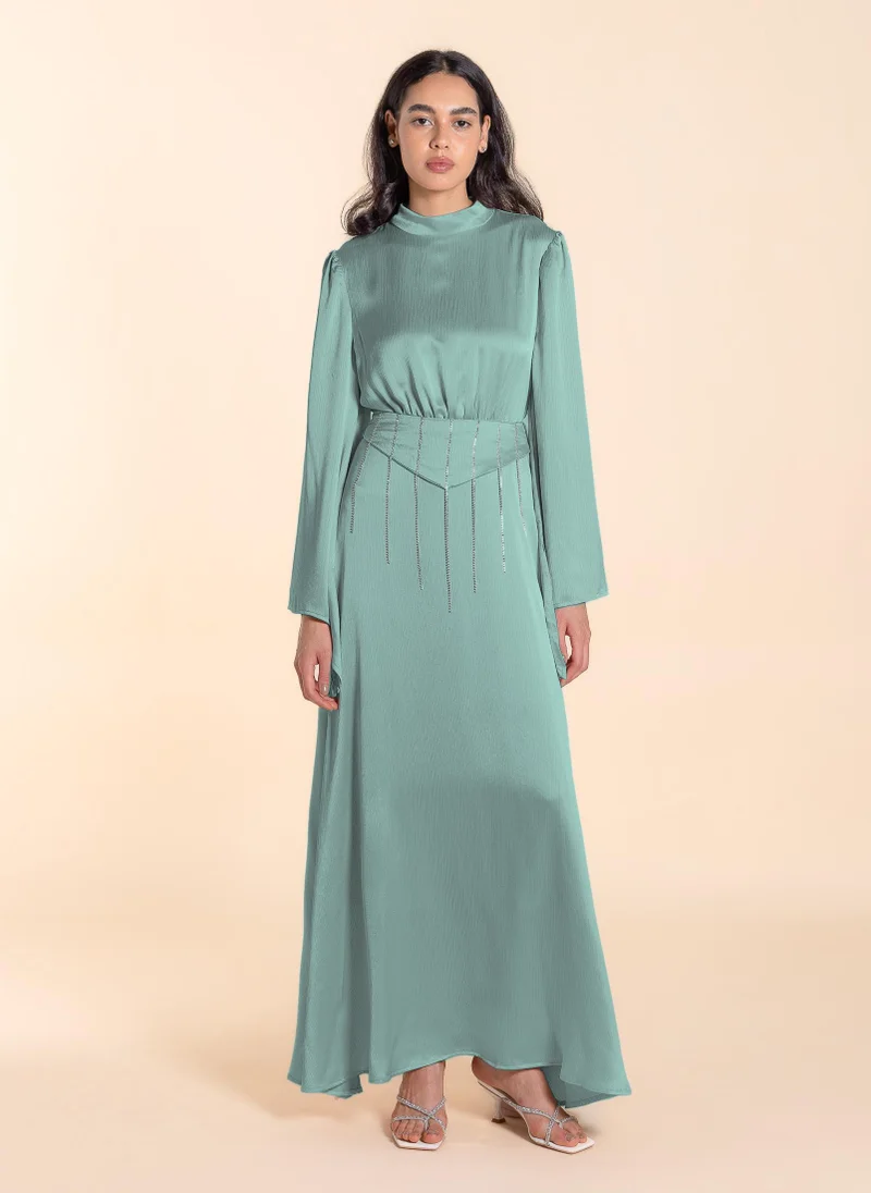 SHAPES DETAILED SATIN MAXI DRESS