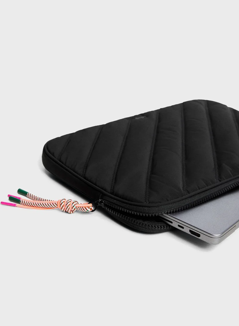 MANGO Padded Laptop Case With Knot