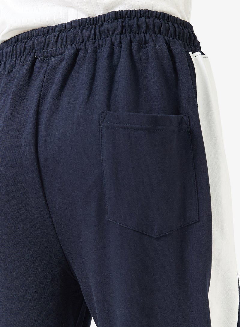 سفنتي فايف بنطال رياضي مطرز بالجانب - Image 5