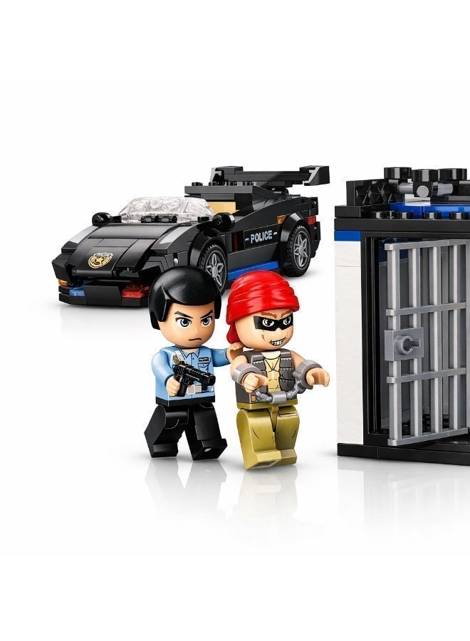 Qman Keepplay Mine City Police Manhunt Building Block Set – 938 Pieces - Image 4