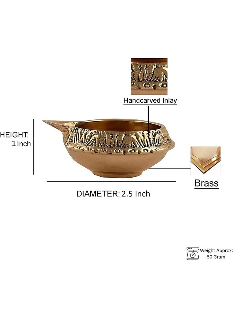 QUESERA مجموعة مصنوعة يدويًا من مصباحين زيتيين من النحاس الهندي من بوجا، مصباح دييا ذهبي بتصميم محفور - Image 3