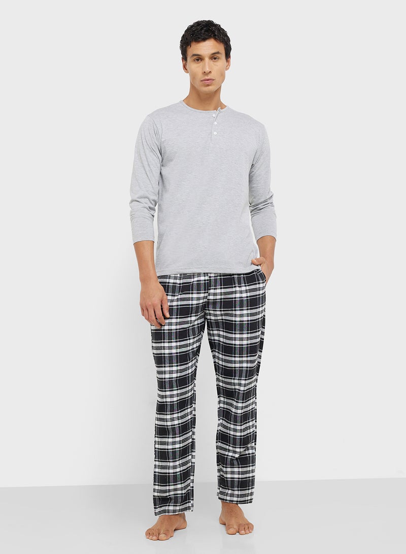 Seventy Five Nightwear T-Shirt & Pants Set  - Image 5