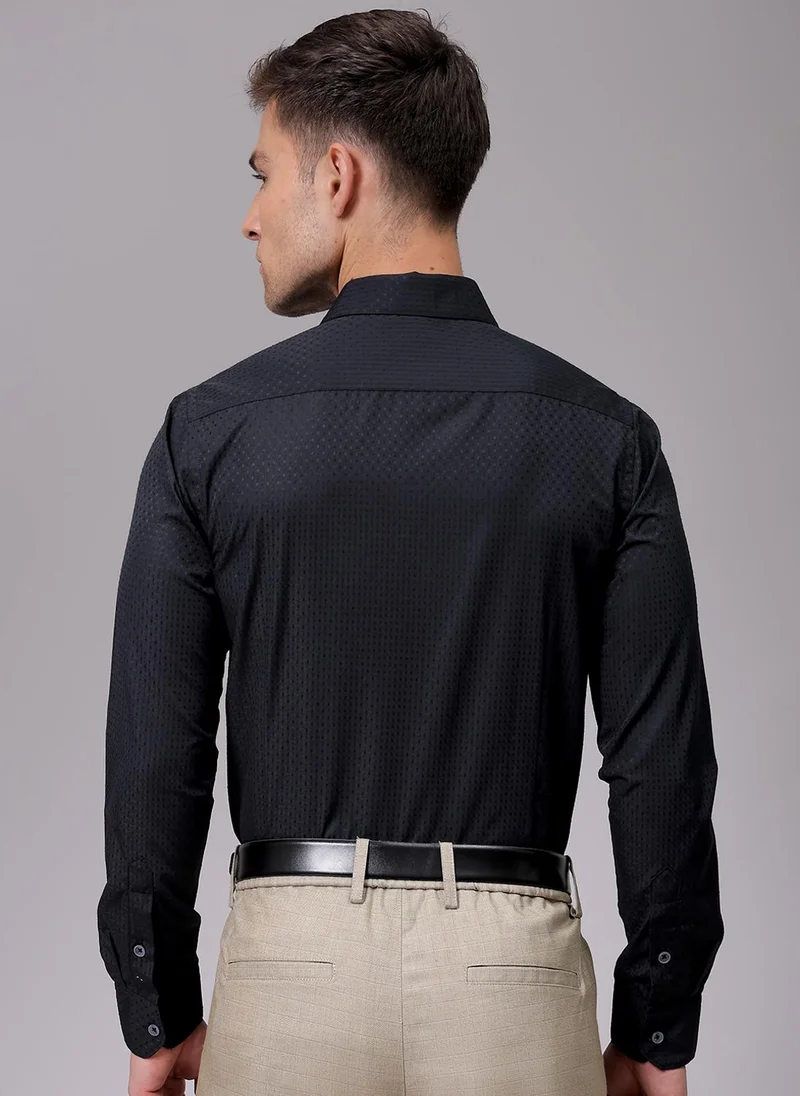 شركة المرآب الهندية Men Slim Fit Solid Full Sleeves Cutaway Collar Formal Shirt