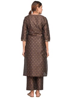ريارا كورتي نسائي بني بلون الشوكولاتة مع بنطلون طقم 3/4 كم مناسب للملابس الكاجوال والملابس المدمجة حرير فني (غنيمة التفتا) مقاس S  - Image 4