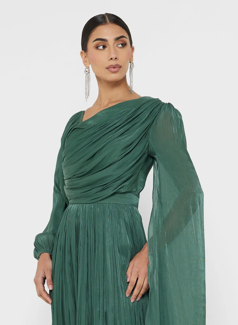 Namshi x Asymmetric Neck Drapped Dress With Trail