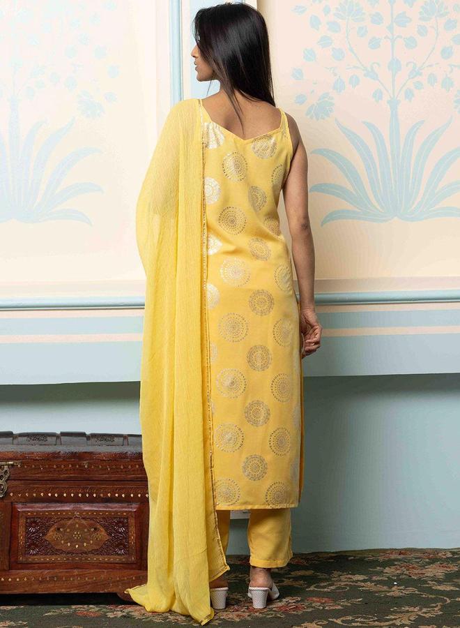 آي شين مجموعة من دوباتا وبنطال مع كورتا بلا أكمام - Image 4