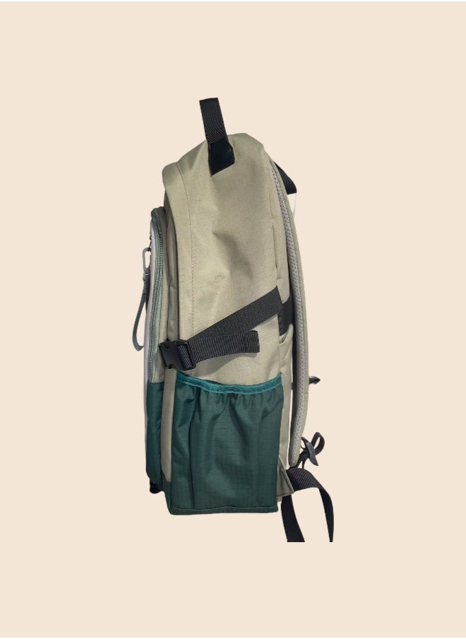 Fashion Student Backpack, Ergonomic Backpack, Lightweight Backpack, Durable Backpack, Adjustable Shoulder Strap Backpack, Minimalist Aesthetic Student Backpack.