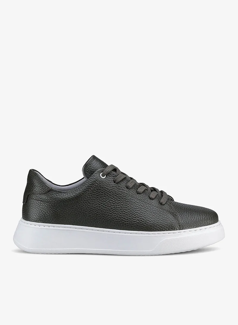 Men's Khaki Leather Flexible Sole Lace-Up Casual Shoes Sneakers