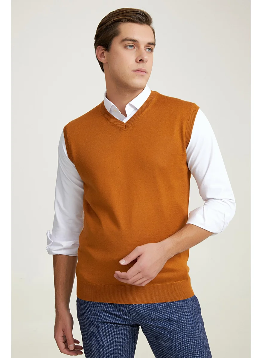 D'S DAMAT Regular Fit Hazelnut Brown Plain Knitted Sweater 9HF060636282D