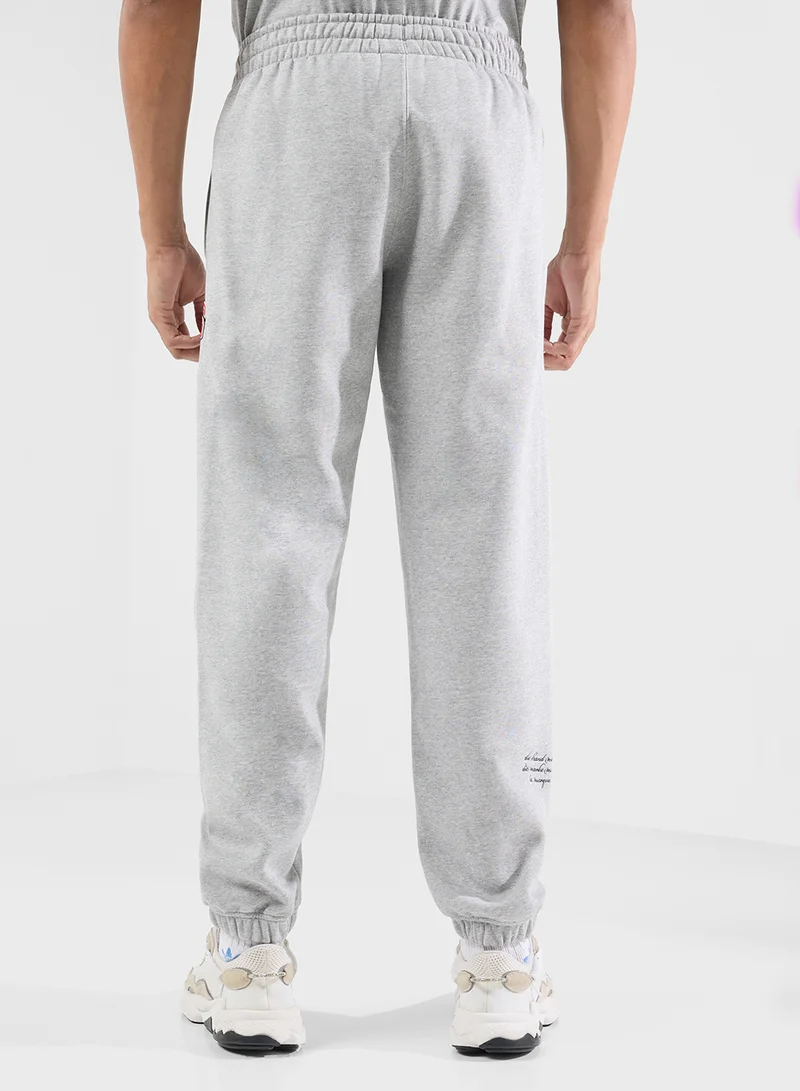 اديداس اوريجينالز Logo Varsity Sweatpants