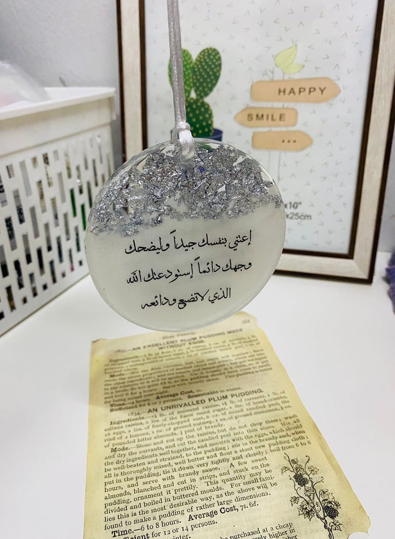 An elegant double-sided car pendant embroidered with silver leaf from luxurious resin - Image 5