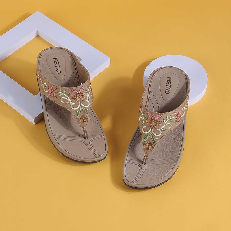 Metro Women Beige Flat Ethnicwear Comfort Chappal UK/6 EU/39 (32-417) - Image 2