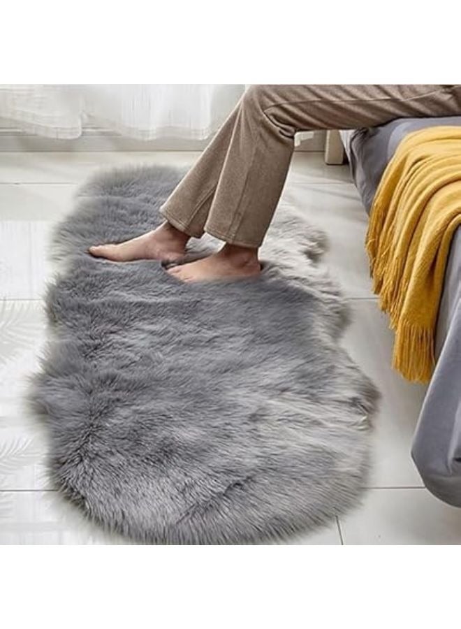 هارموني هوم سجادة ناعمة للغاية من الفرو الصناعي - سجادة أنيقة لغرفة المعيشة والمكتب - لون رمادي - حجم (60×180 سم) - Image 1