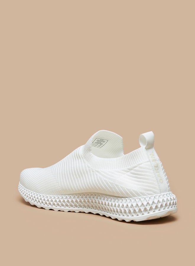 Oaklan by Shoexpress Men's Textured Slip-On Sports Shoes - Image 2