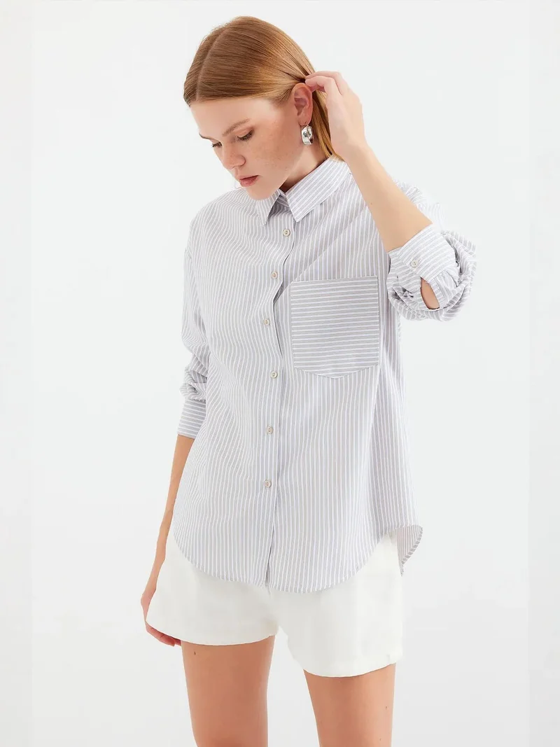 بيغ دارت قميص بوبلين مخطط كبير الحجم بجيوب