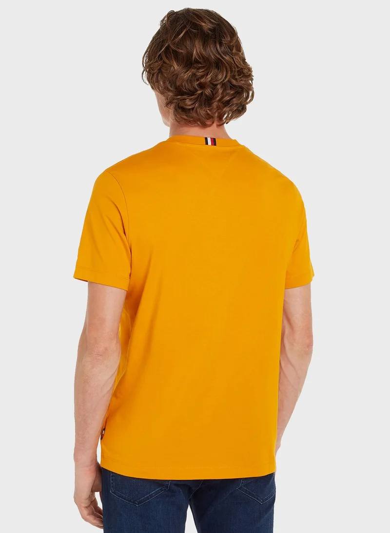 TOMMY HILFIGER Logo Crew Neck T-Shirt