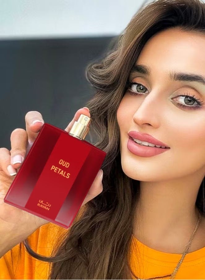 ريان عطر ريان عود بيتالز للنساء - روز جاردن على المسك والعود - عطر طويل الأمد للنساء - البرغموت والورد والياسمين العربي والمسك والعود - هدية مثالية لجميع المناسبات - 100 مل - Image 3