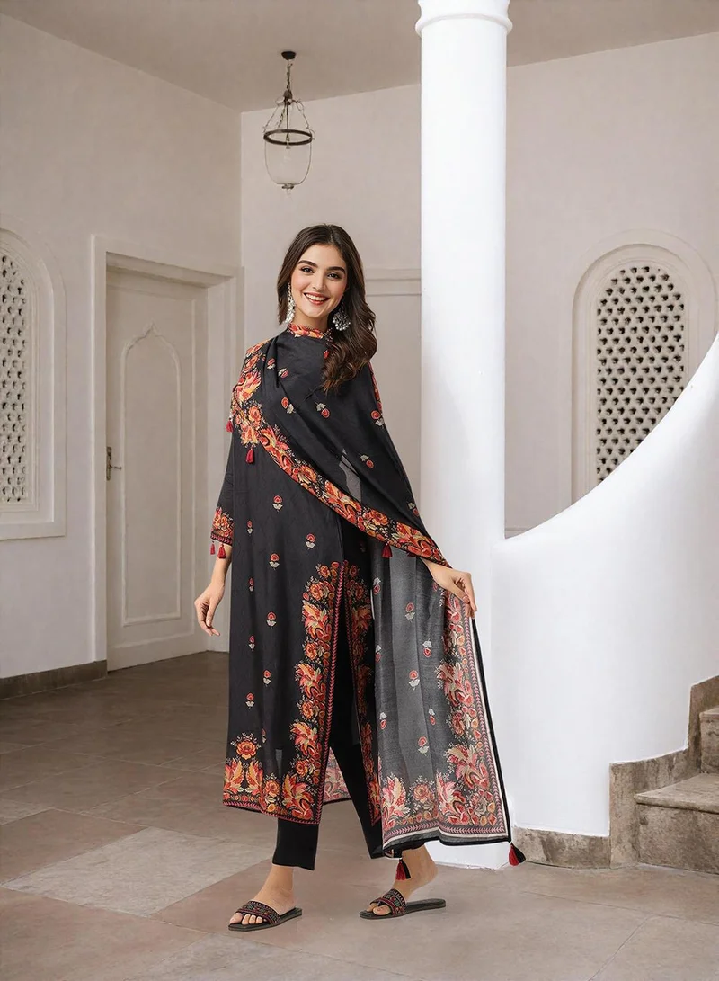 ISHIN  Women Black Muslin Kurta Sets 3pcs sets for Women | Best Price UAE